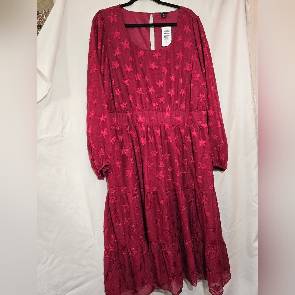 *NWT* Tiered Red Dress - Torrid, 3 (22/24)